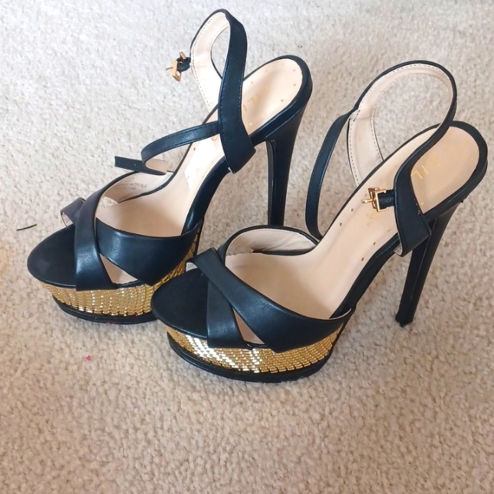 Heels open toe